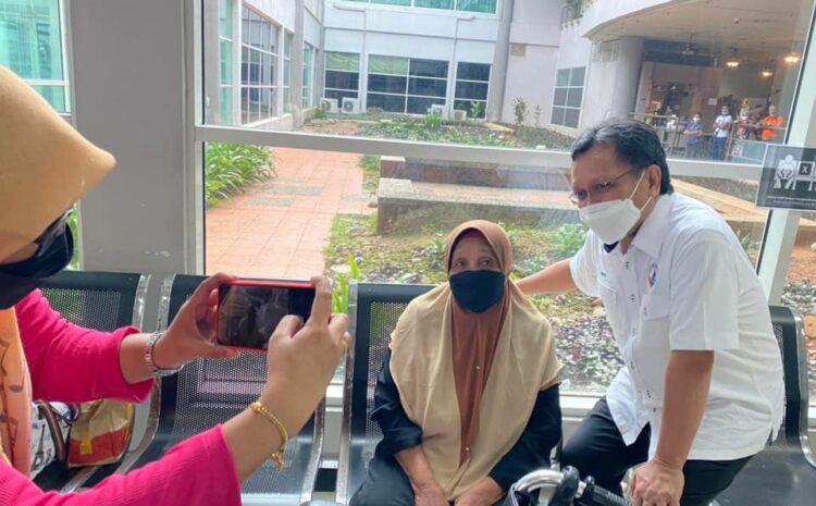  Mengiringi Datuk Sri Shafie Apdal di Lapangan Terbang Tawau