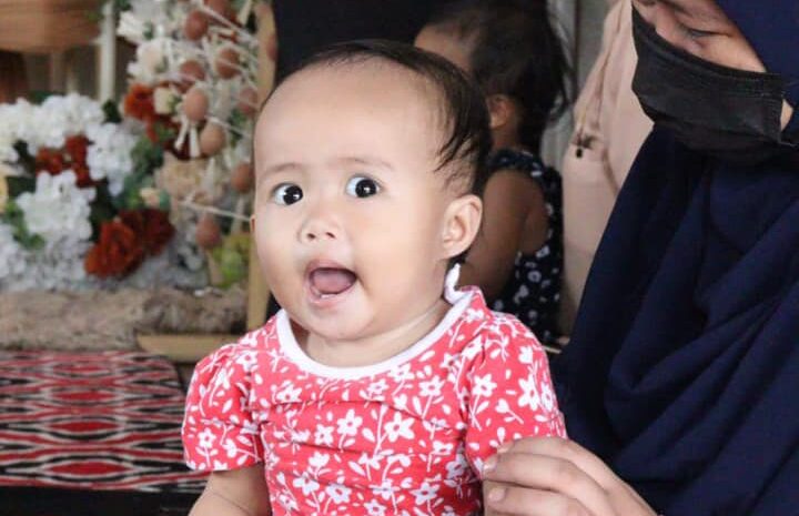 Menghadiri Majlis Akikah Mulan Leilani di Kampung Jalan Apas Batu 3