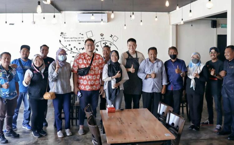  Makan Tengah Hari Bersama Pemilik Sage Kuhara Restaurant & Cafe, Brother Yap