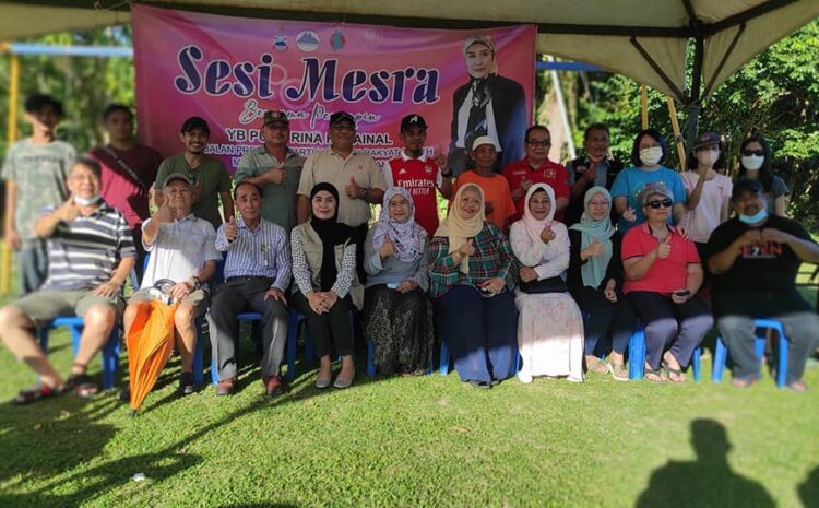  Sesi Mesra Bersama Penduduk Di Taman Riang