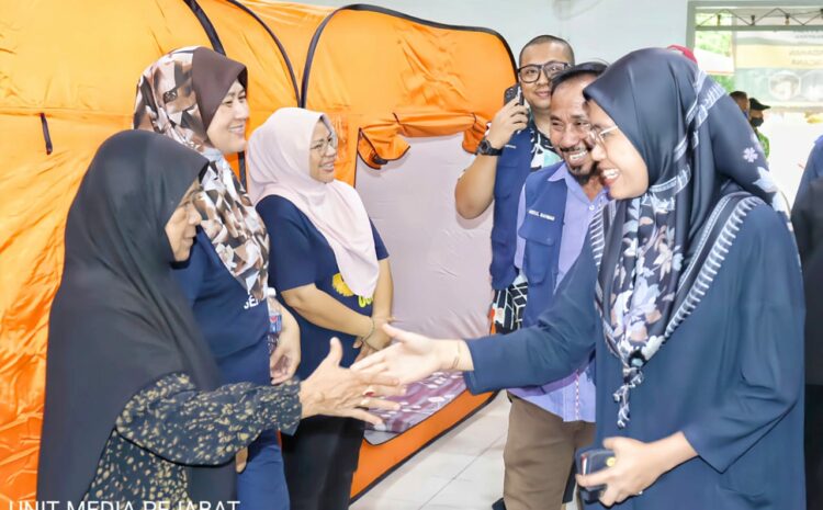  Ziarah Harapan Kasih Kukusan Mangsa Banjir Di PPS Kg Tanjung Batu Keramat