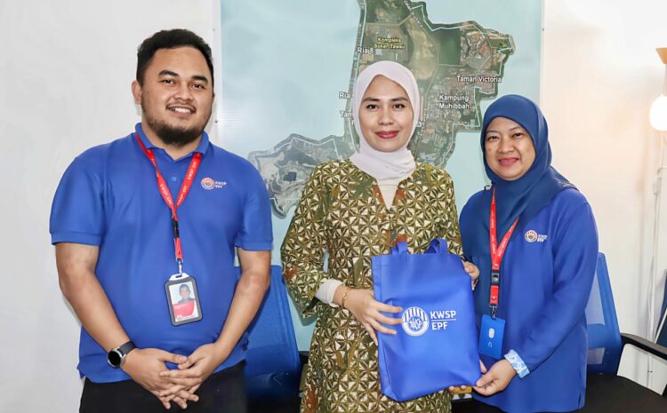 Menerima Kunjungan Wakil KWSP Tawau