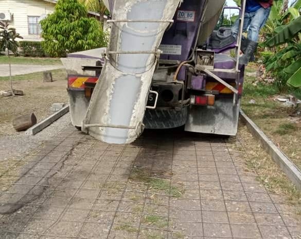  Proses Menaiktaraf Jalan Gravel Ke Konkrit Di Lorong Hill Top